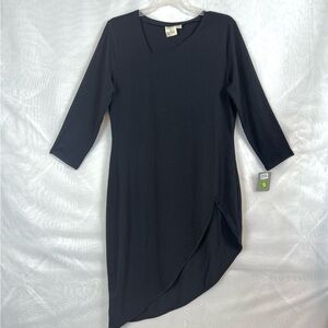 NWT Truth + Style Black Asymmetric 3/4 Sleeve Tunic / Small